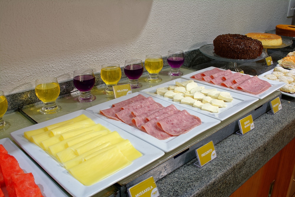 Fenix Hotel Limeira 19/37