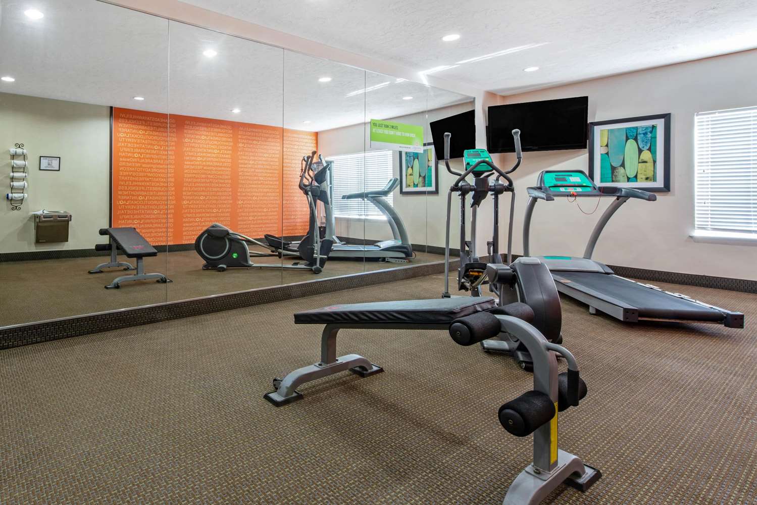 La Quinta Inn & Suites by Wyndham Leesville Ft. Polk 30/50