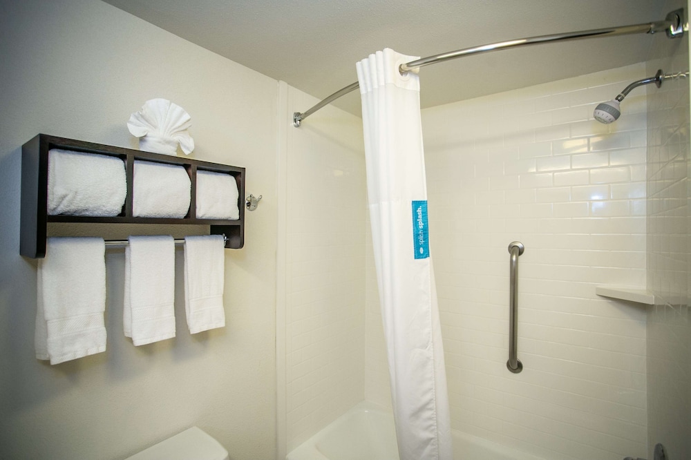 Hampton Inn Marshall, TX 14/43