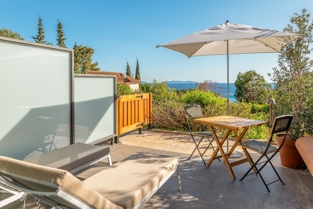 Les Terrasses Du Bailli 24/50