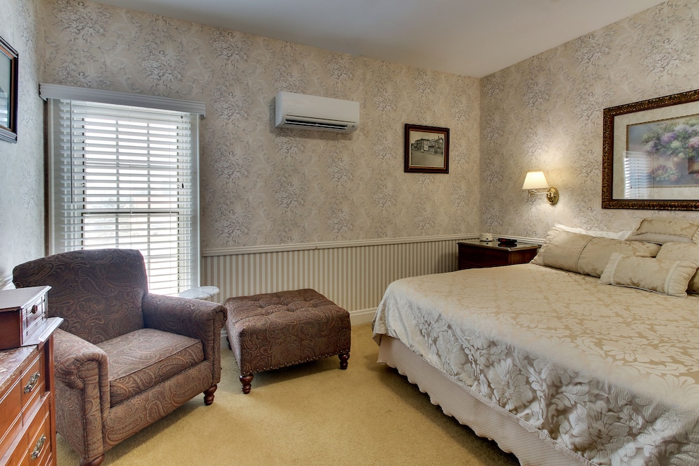 Kingsley Inn 17/64