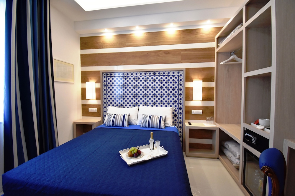 Melody Sorrento Suites 18/44