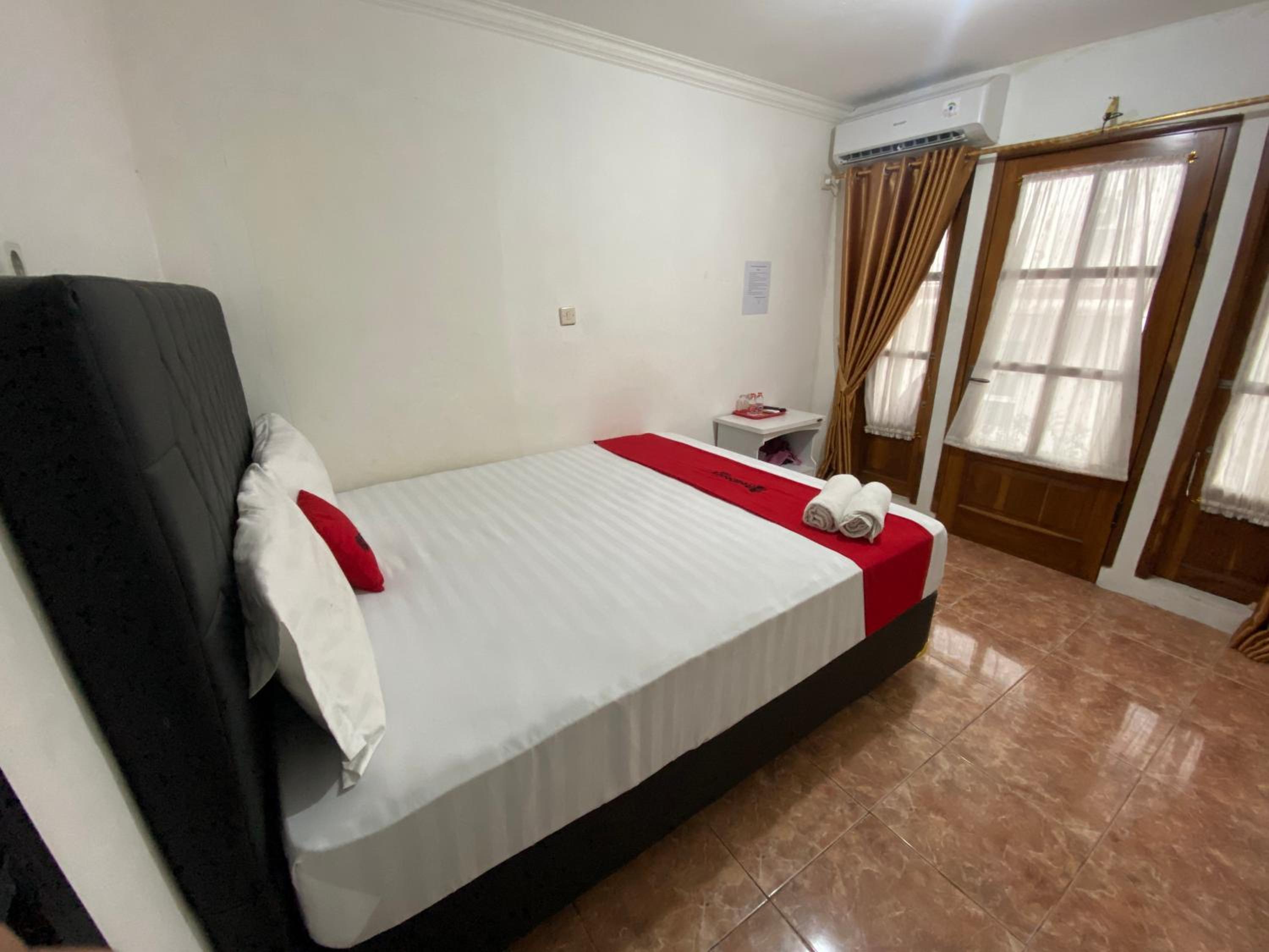 OYO 1370 Sudirman Guesthouse Syariah 19/56