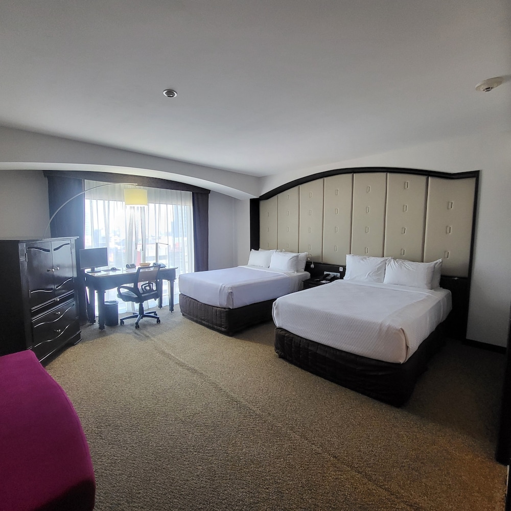 Room, 2 Double Beds, Accessible