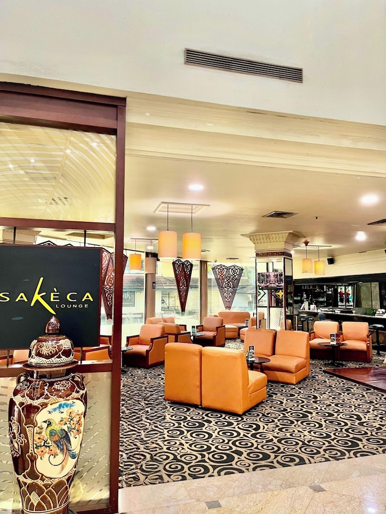 HORISON BANDUNG HOTEL 34/50