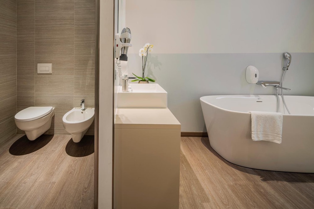 Spark by Hilton Milan Linate Airport 61/69