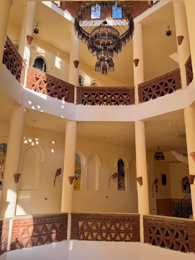 Hotel Sheherazade 2/47