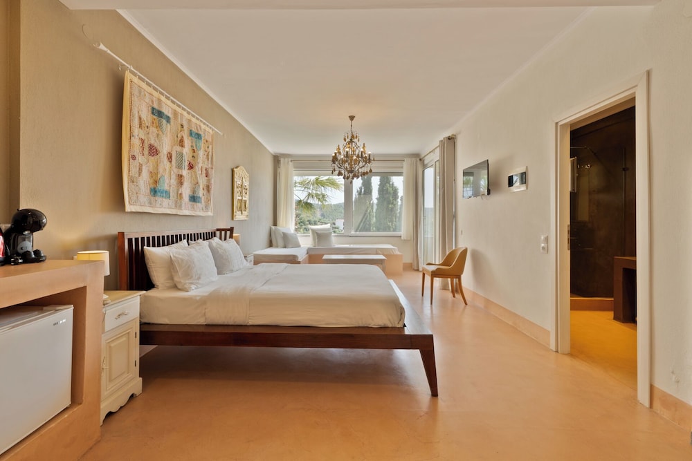 Kelyfos Hotel Bungalows and Suites 16/50