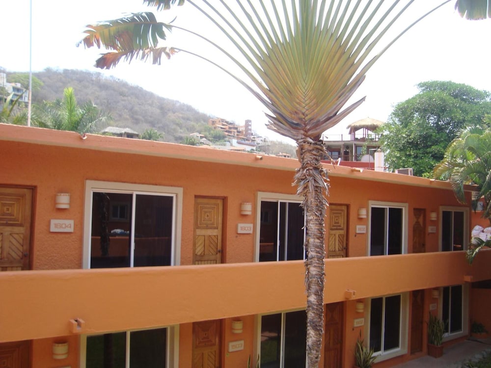 Villa Mexicana in ZIHUATANEJO