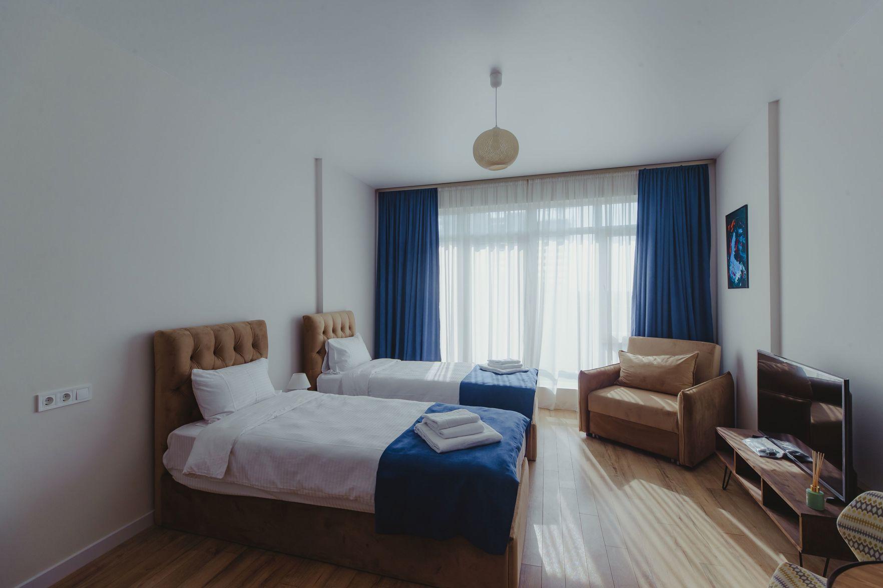 Superior Twin Bed Pool or Sea View