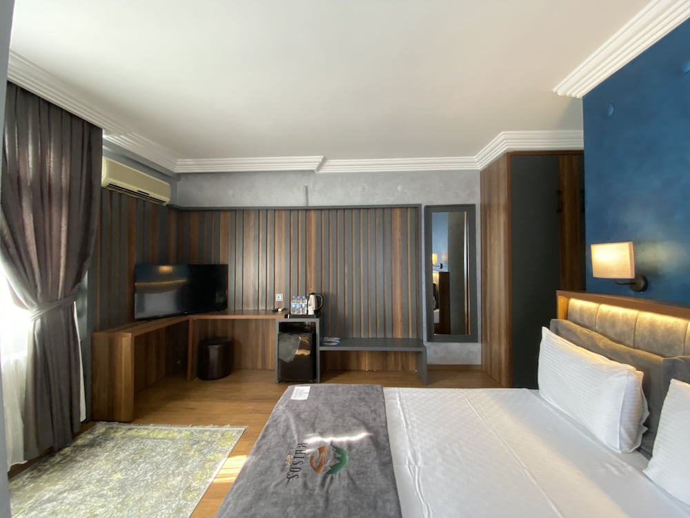 Green Hotel 19/51