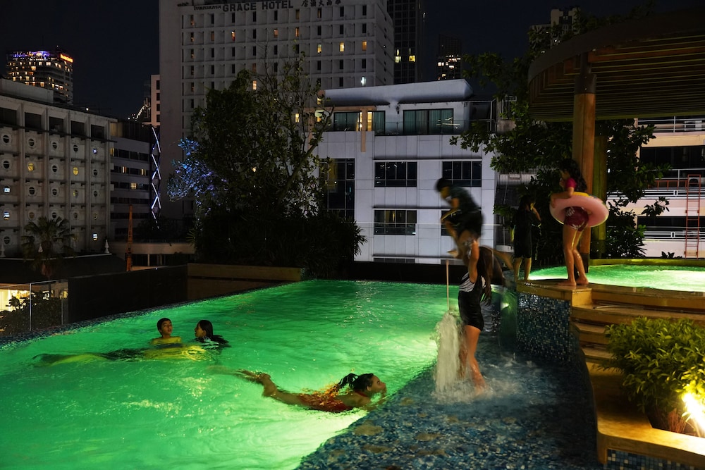 The Rich Residence Sukhumvit Nana 41/50