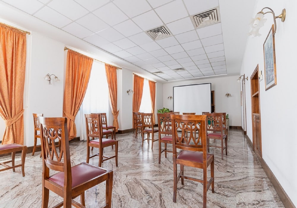 Hotel Villa delle Rose 32/39
