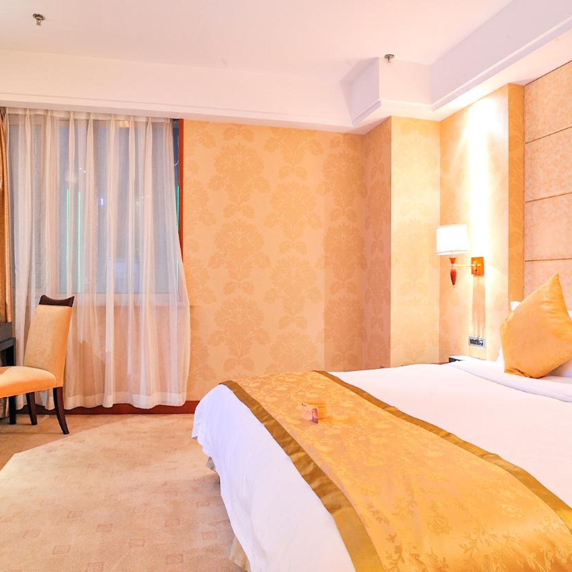 Uiles Hotel 23/45