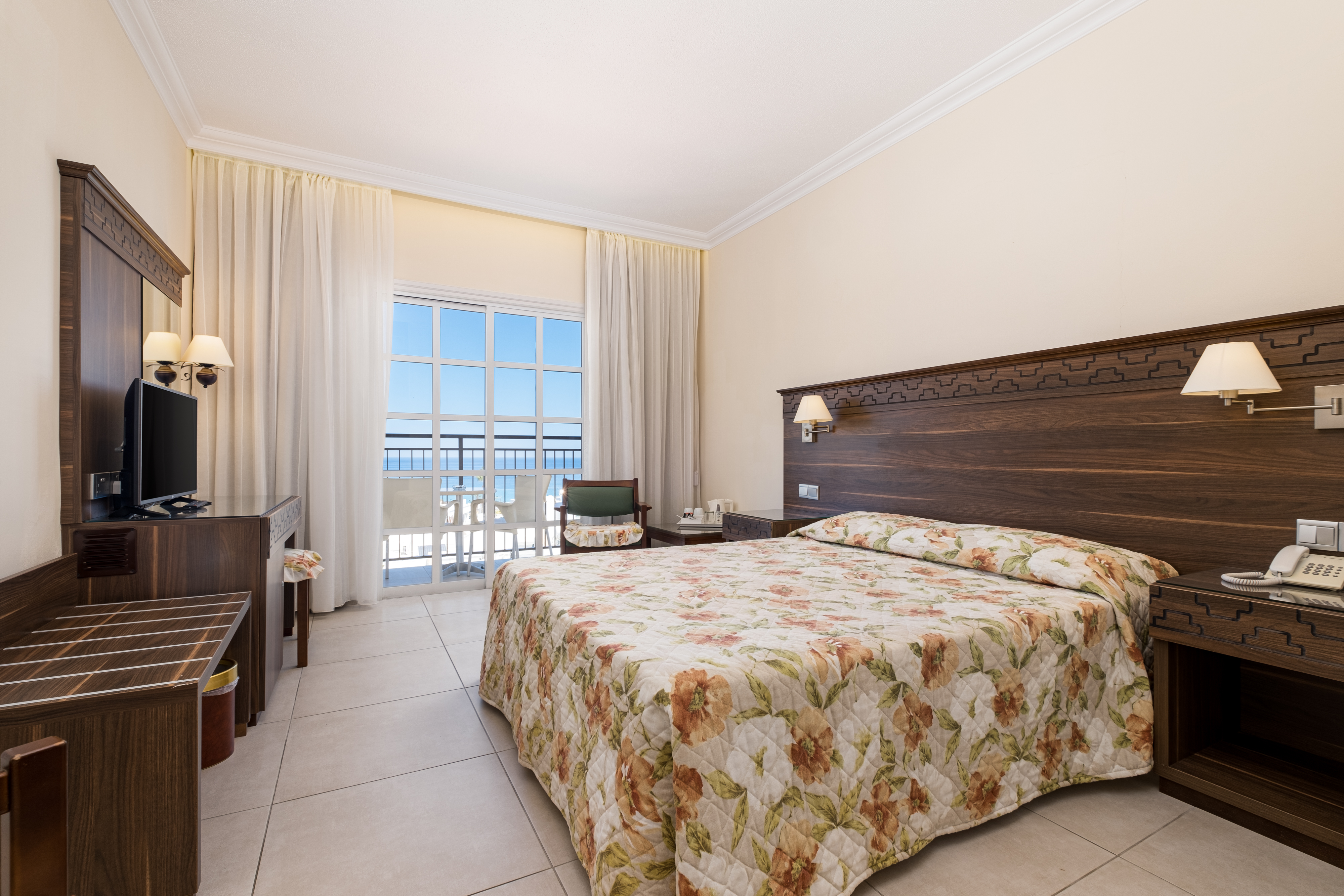 Anais Bay Apartment 15/50