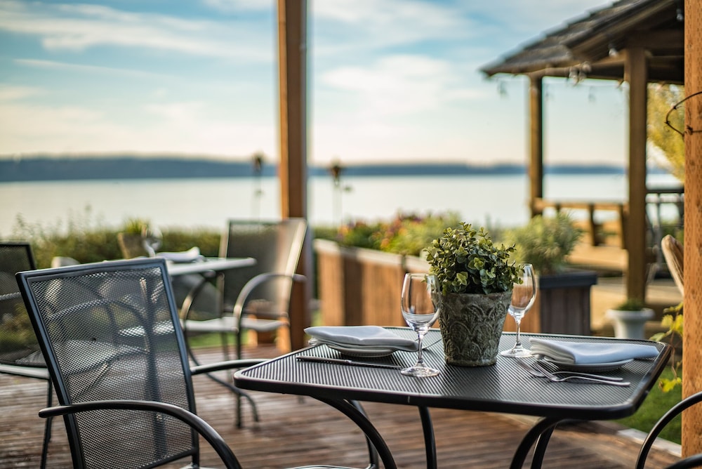 Camano Island Inn 8/67