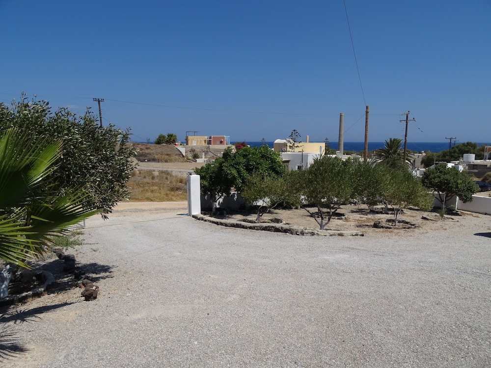 MONOLITHOS HOTEL 38/55