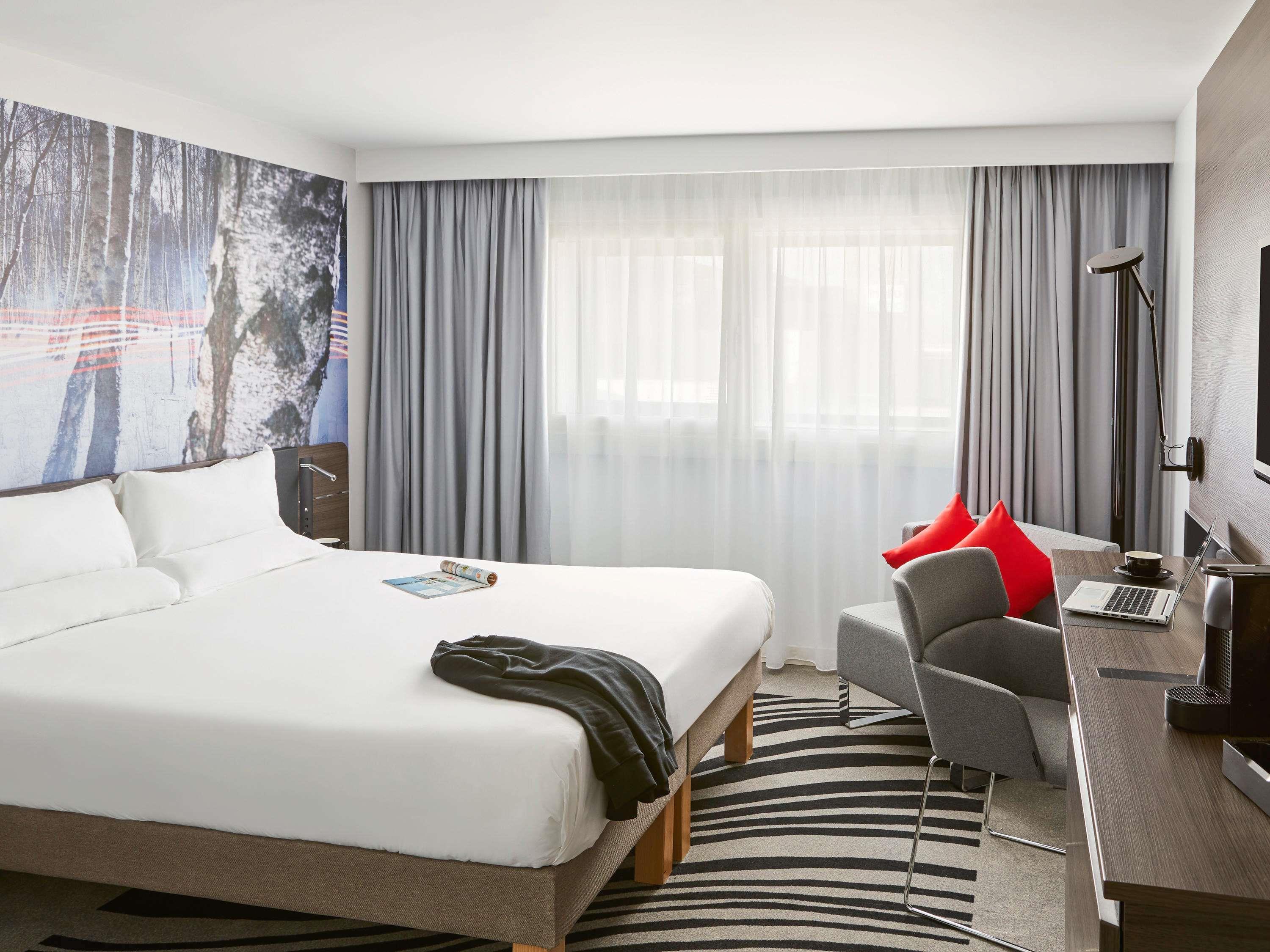 STANDARD, QUEEN BED, ACCESSIBLE