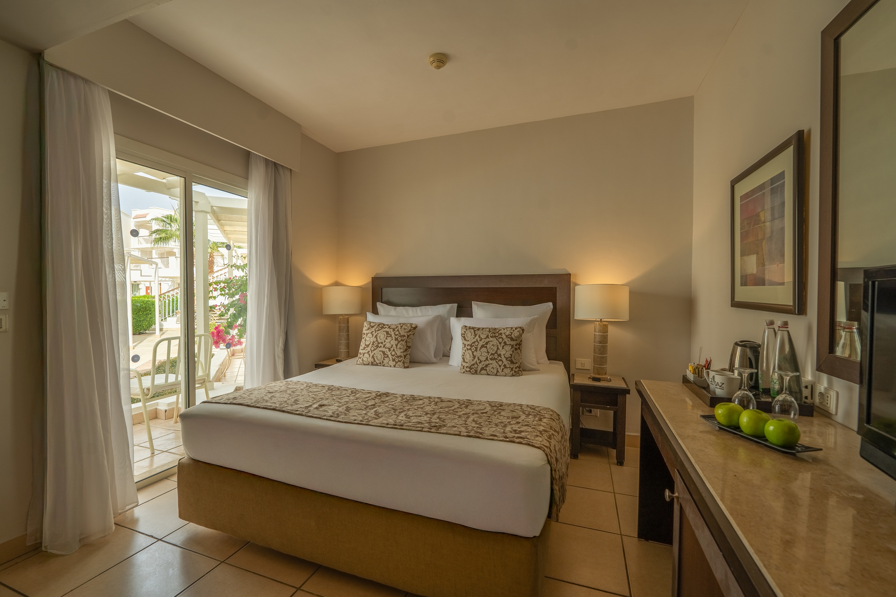 Room, Double Bed, Pool View
