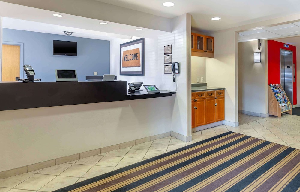Extended Stay America - Boston - Westborough - Computer Dr. 6/38