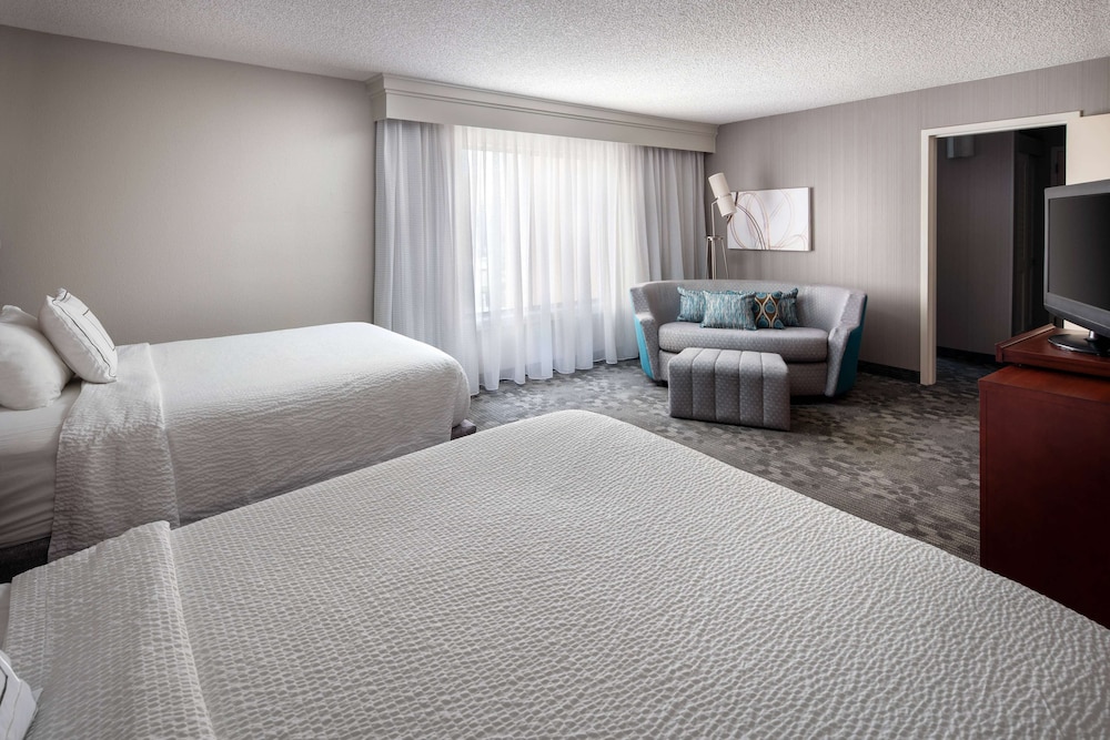 Sonesta Select Camarillo 14/73