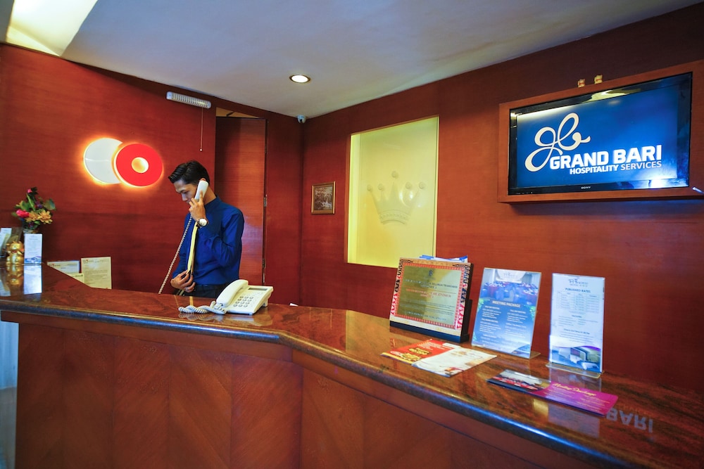 SUPER OYO Collection O 166 Hotel Princess photo2