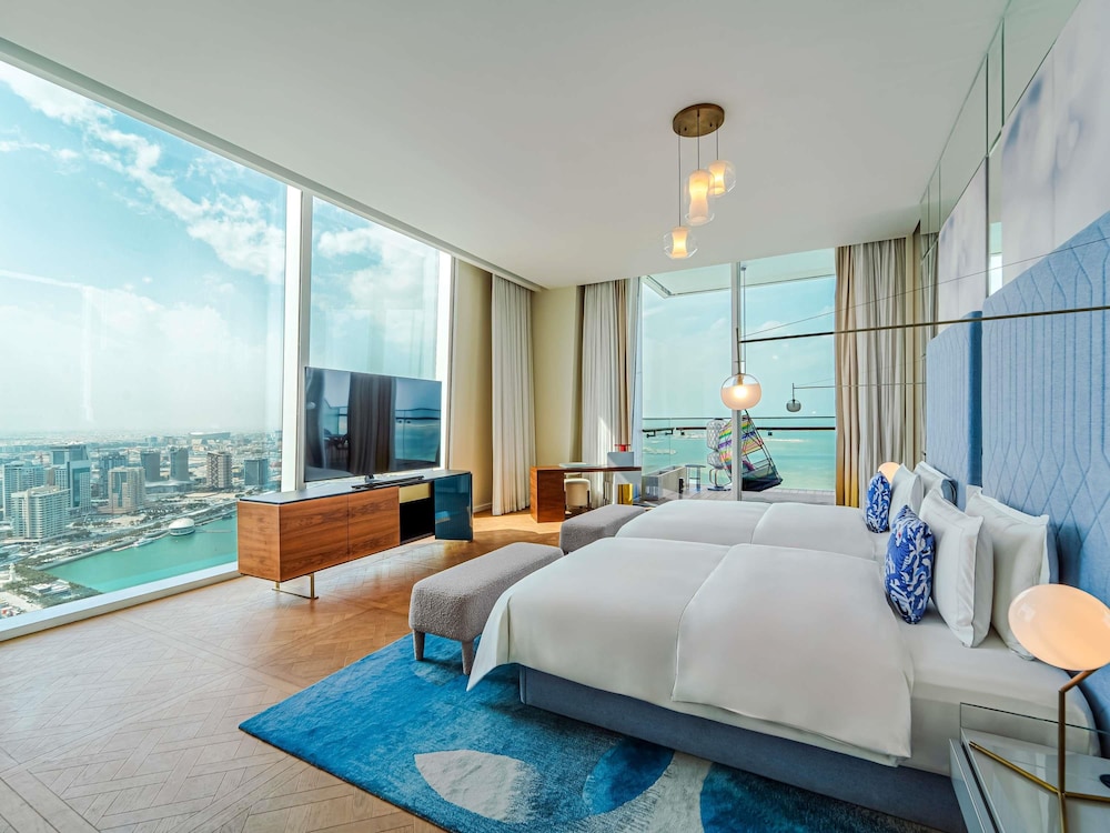 Raffles Doha 21/65