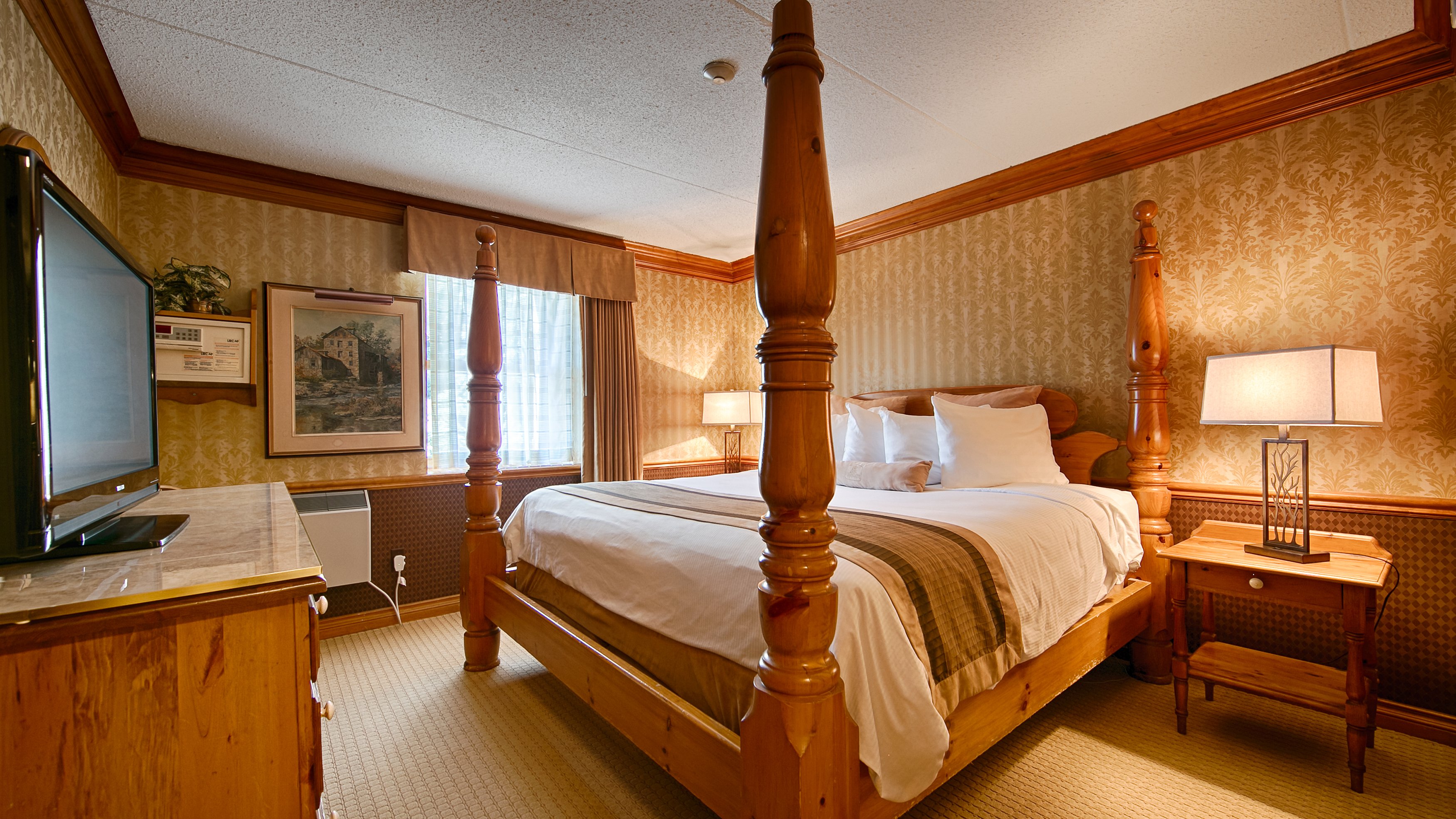 Best Western Plus Fireside Inn 21/79