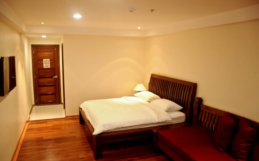 Mango Valley Hotel 1 35/67