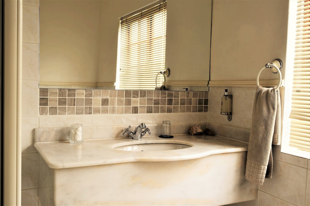 Highgrove Guesthouse 47/48
