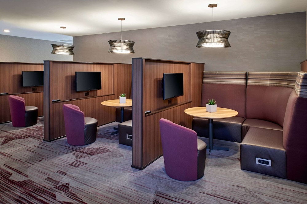 Comfort Inn and Suites Eden Prairie - Minneapolis Southwest 36/47