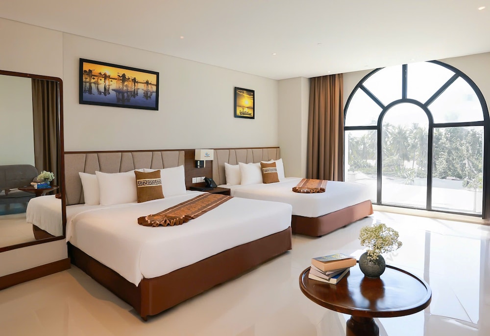 Superior, Family, 2 Double Beds, City View
