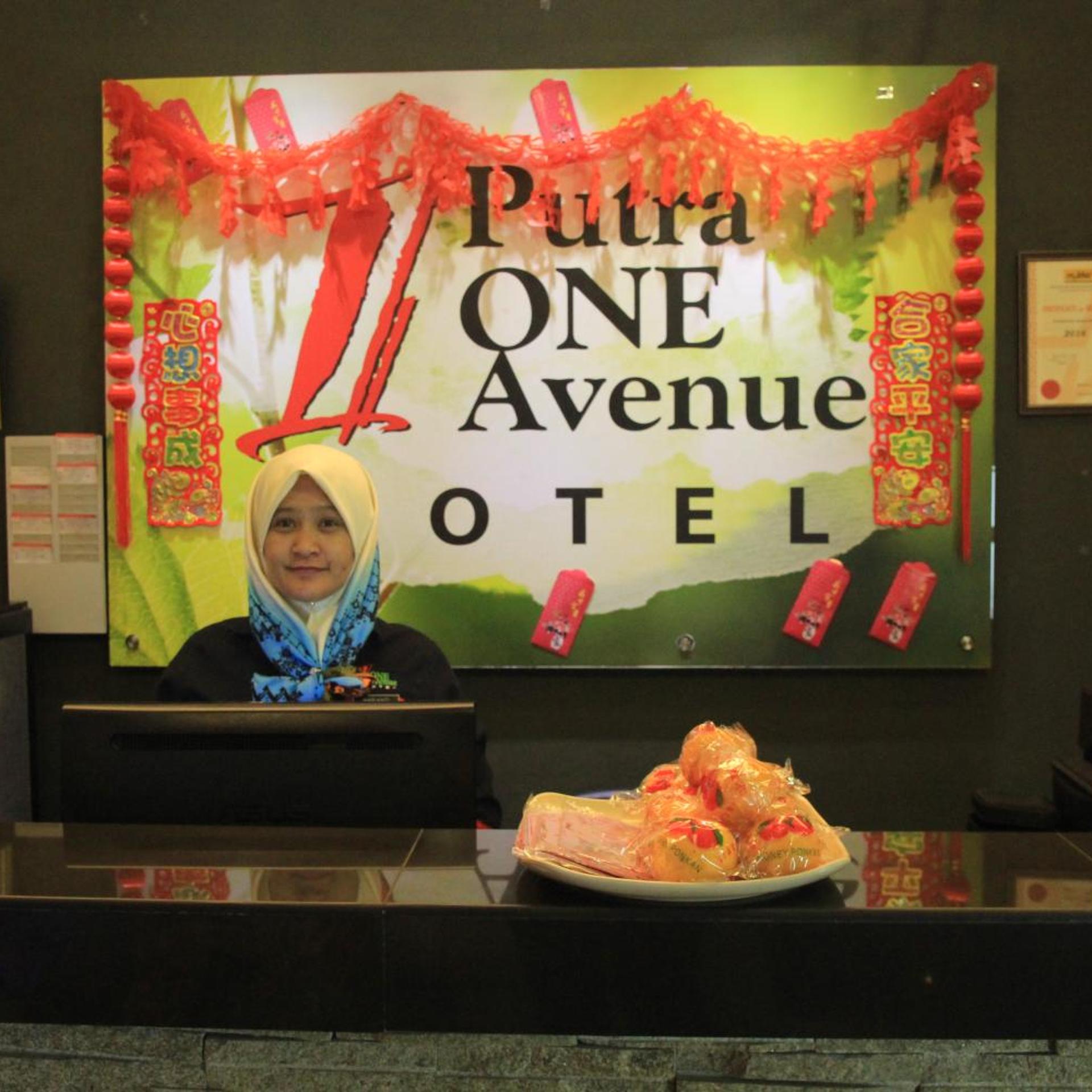 Putra One Avenue Hotel 10/51