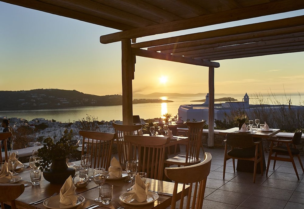 Vencia Boutique Hotel 60/83