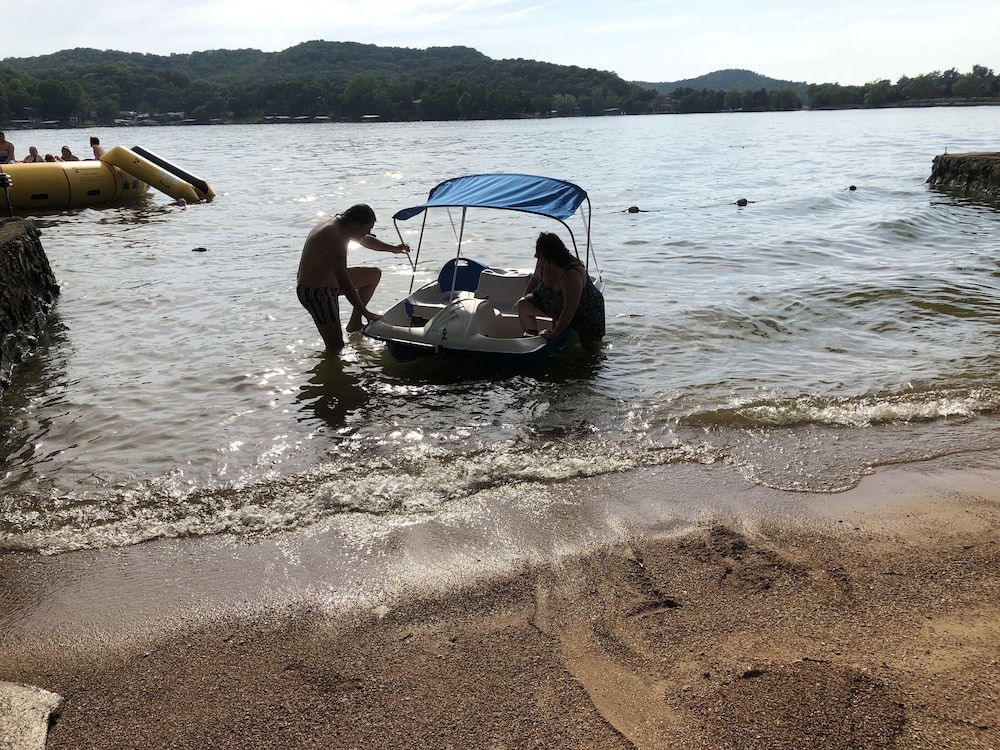 Point View Resort 62/73