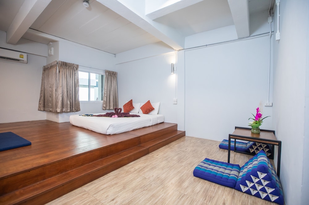 Sabaidee Chiangmai Hotel 51/65