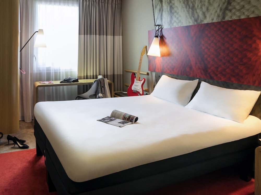 Ibis Saint-Quentin-En-Yvelines Velodrome 19/75
