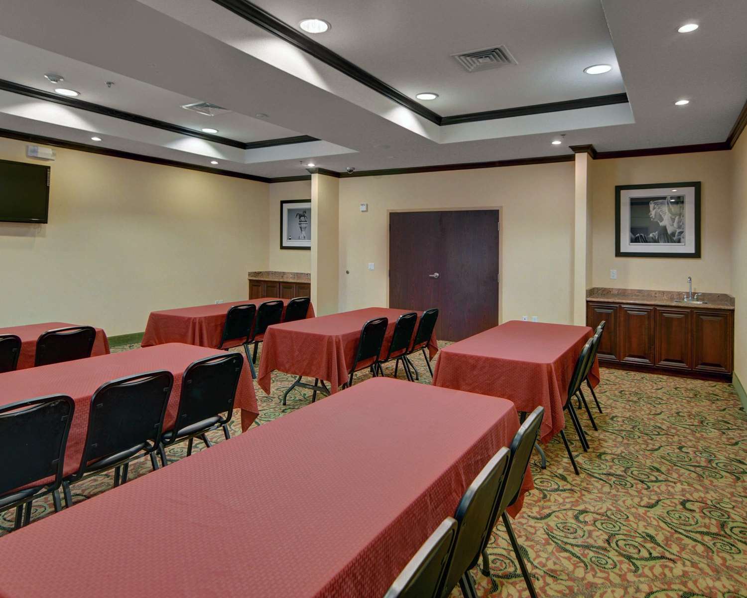 Motel6 Fort Worth, TX – I-35 & I-20 18/25