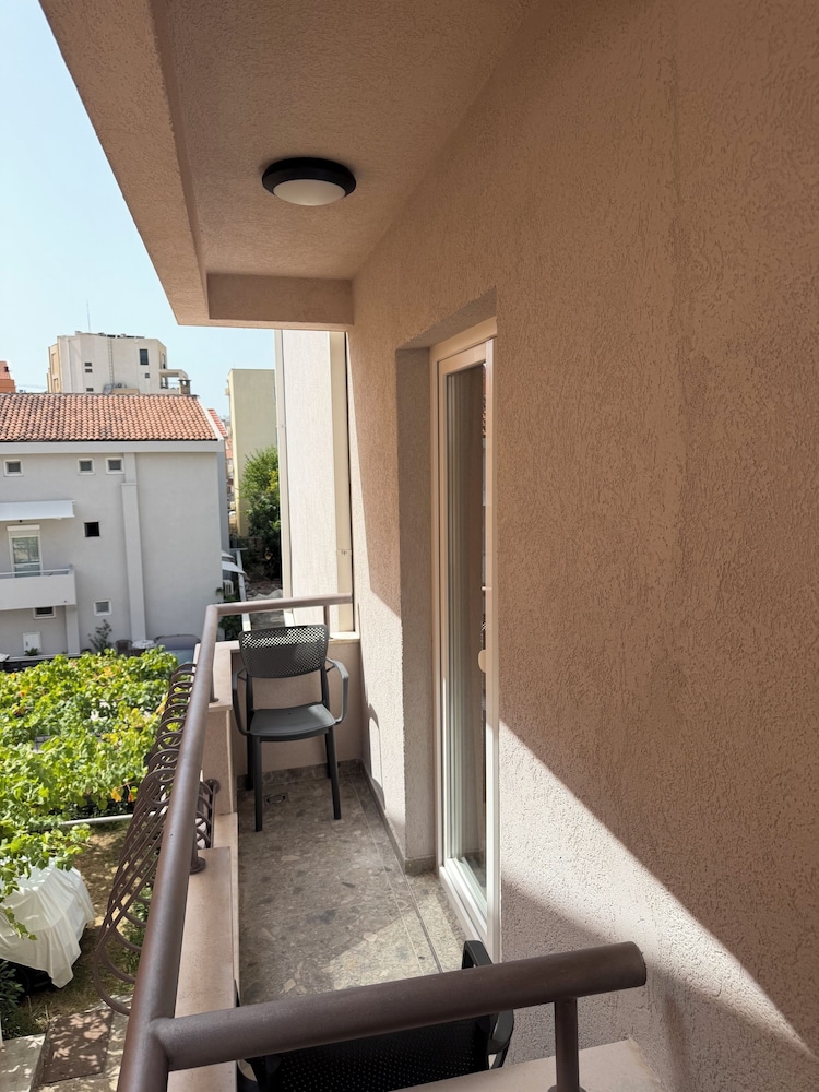 Garni Hotel Fineso 44/50