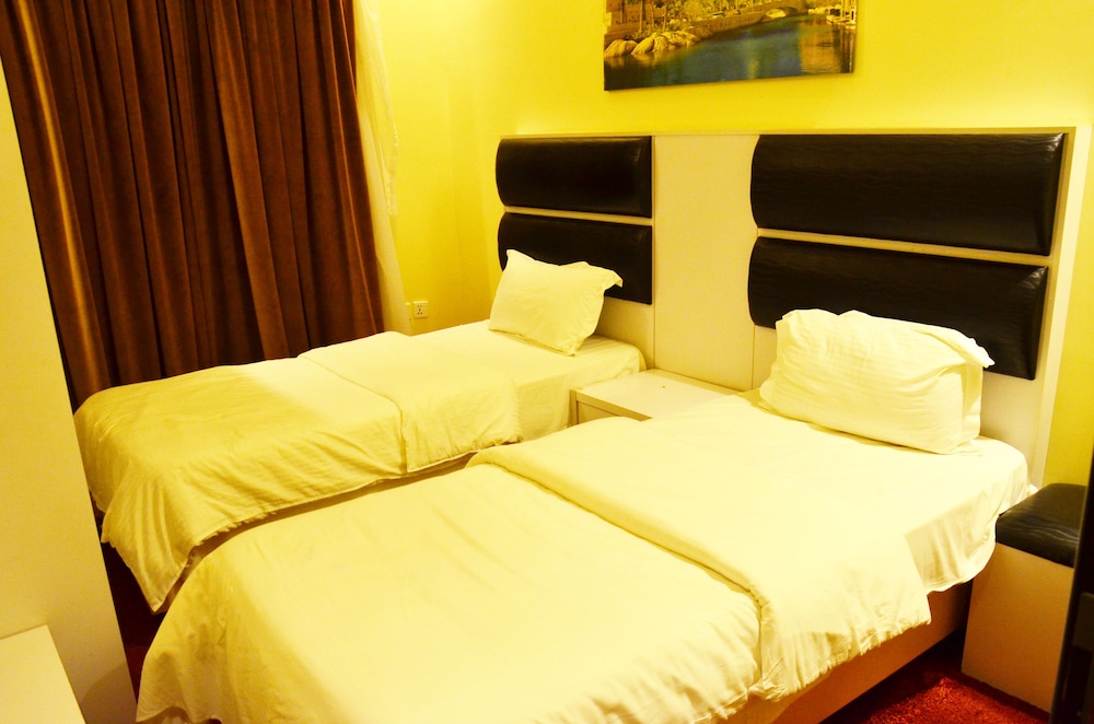 زهرة روزا باي كوايت رومز(Zahrat Rozah By Quiet Rooms) 14/20