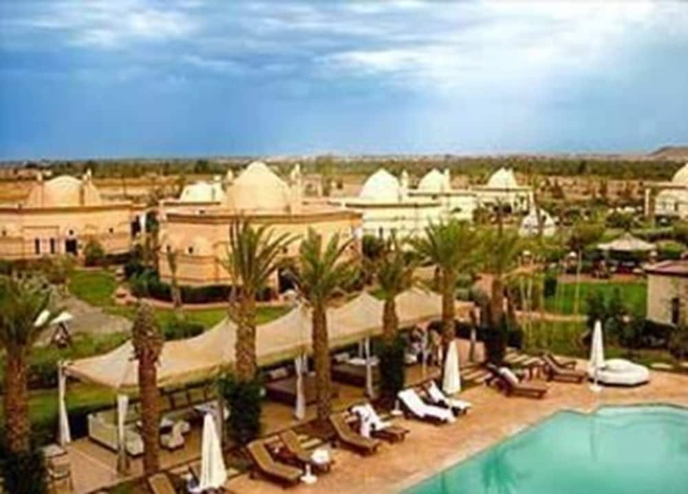 Rose Garden Spa 18/19