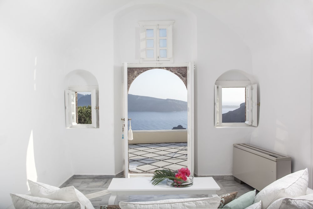 Canaves Oia Suites 43/80