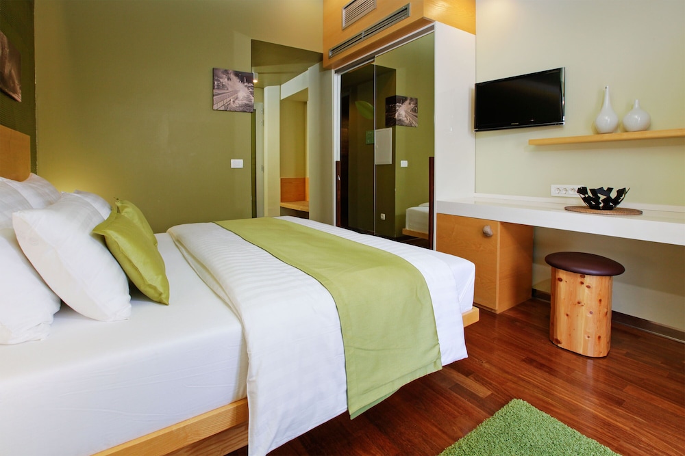 Boutique Hotel Bol 5/50