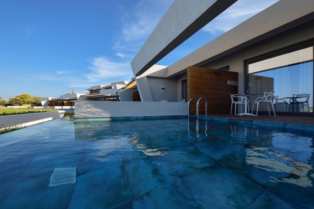 Lesante Blu Exclusive Beach Resort 4/83