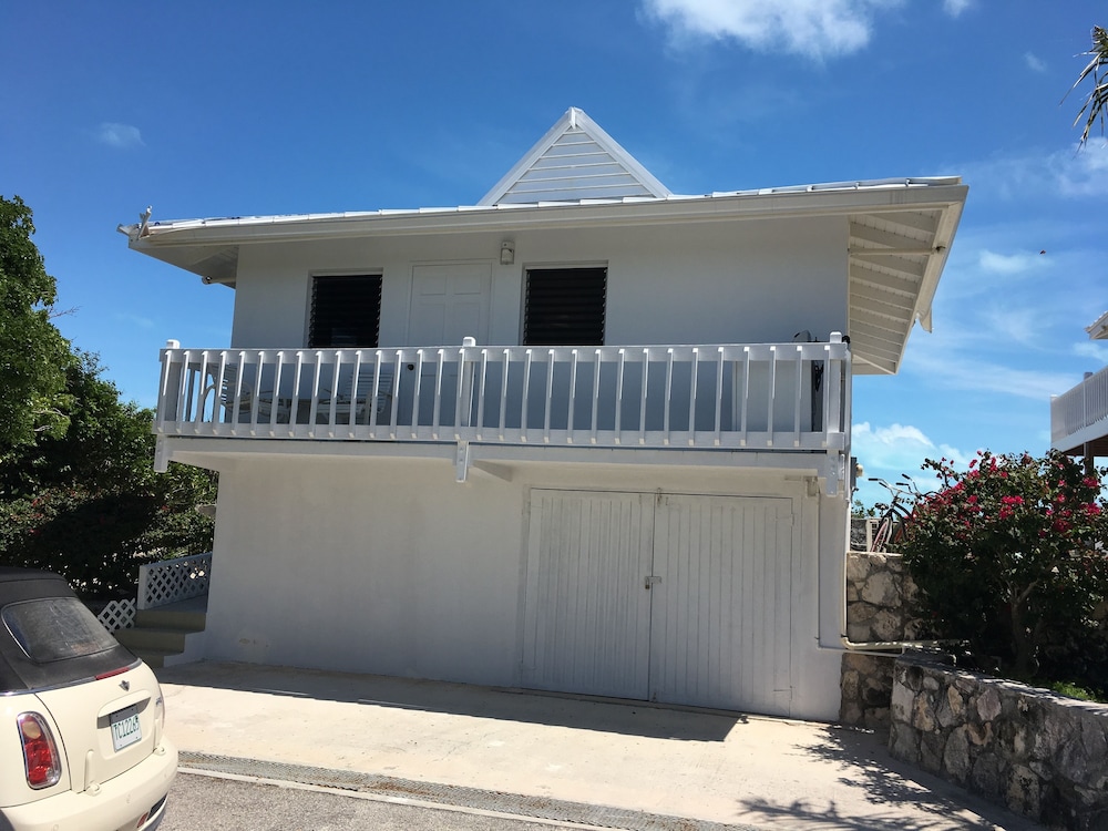 Caribbean Sea Breeze Villas 4/59