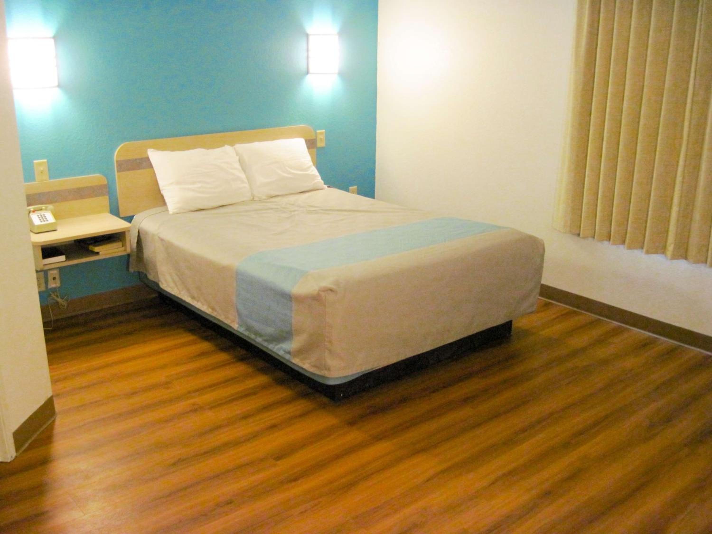 Motel6 Avoca, IA 11/25