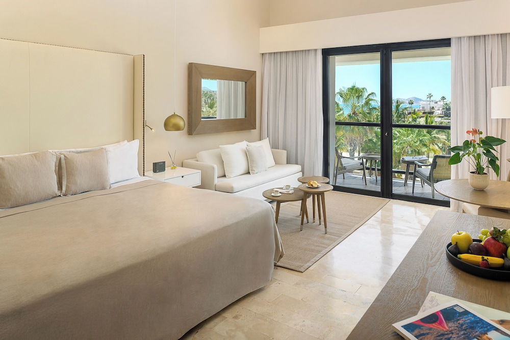 Reserve, Suite, King Bed, Queen Bed, Sun Room