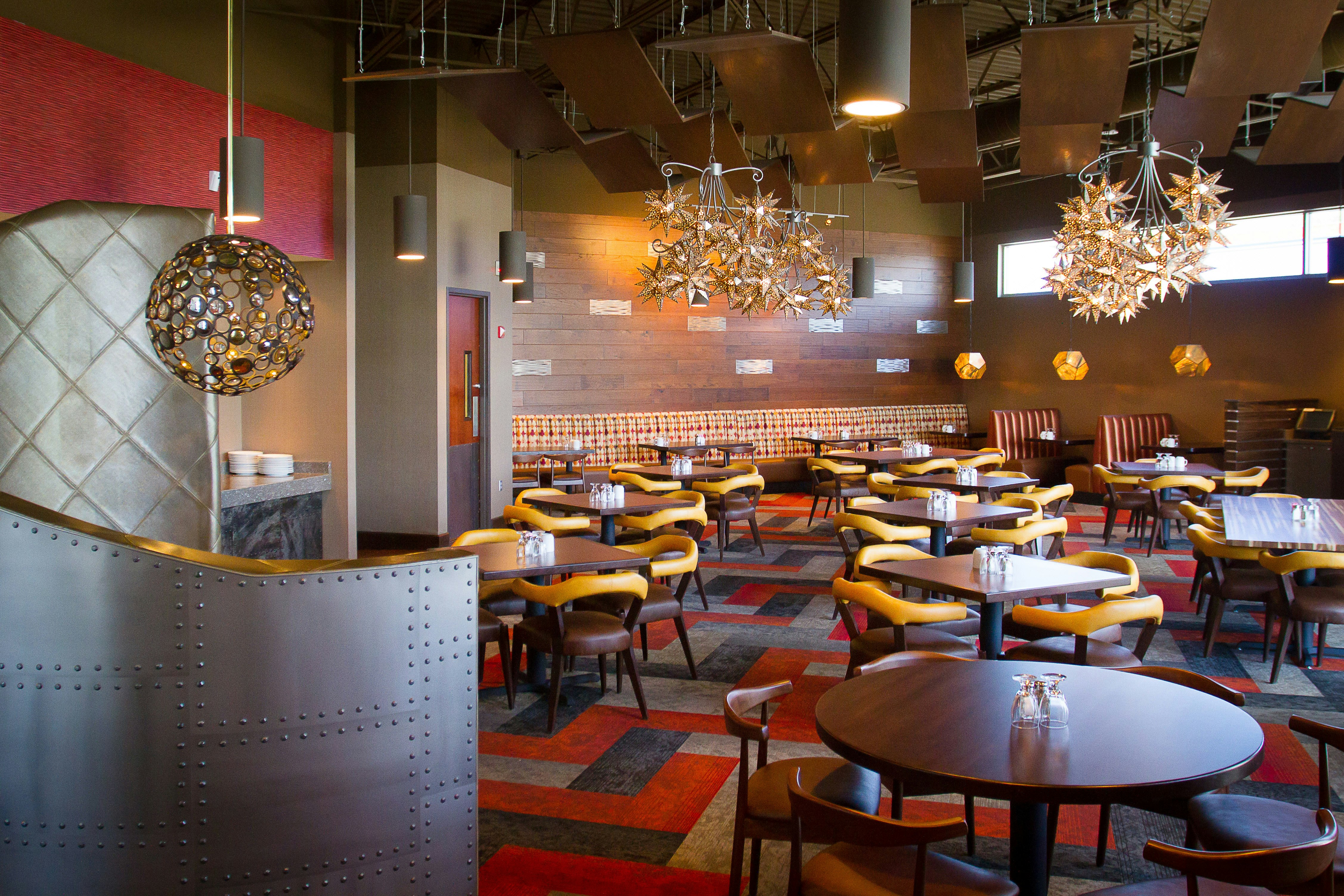 Doubletree By Hilton Omaha Southwest 37/54