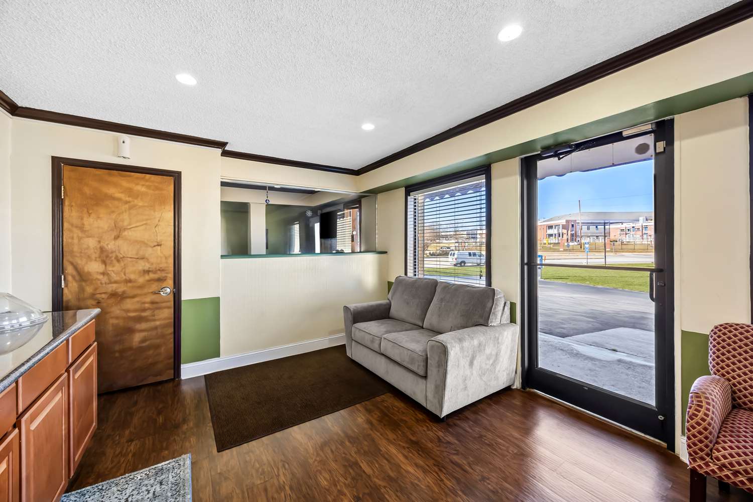 Americas Best Value Inn Ft Jackson 17/32