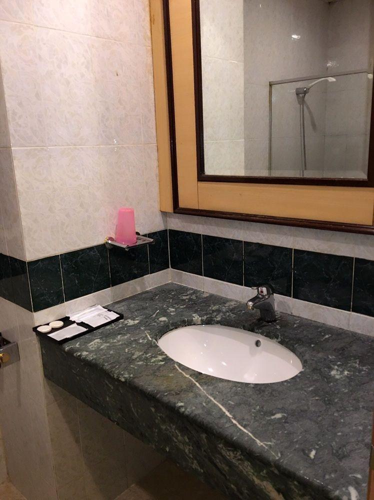 Bright Star Hotel 32/32
